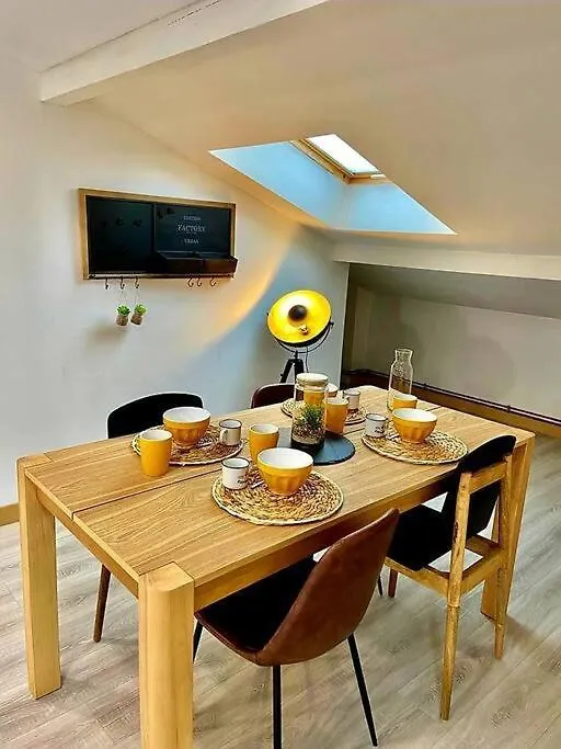 Апартаменты Cosy Au Calme, Climatisation, 3Min A41 Бернен 0*,  Франция