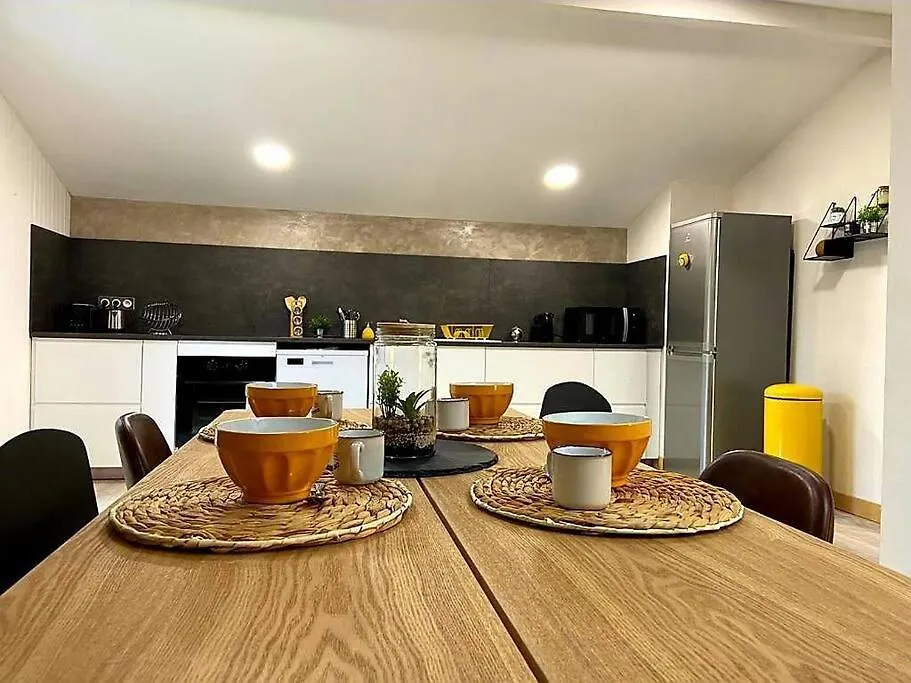 Апартаменты Cosy Au Calme, Climatisation, 3Min A41 Бернен
