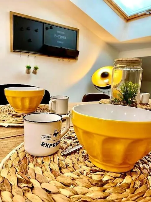 Апартаменты Cosy Au Calme, Climatisation, 3Min A41 Бернен